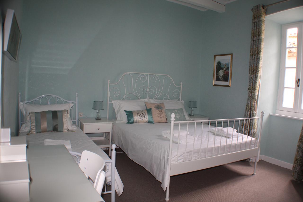 Maison De Mallast Montolieu 외부 사진